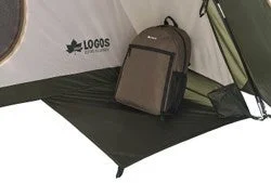 テント内部の荷物