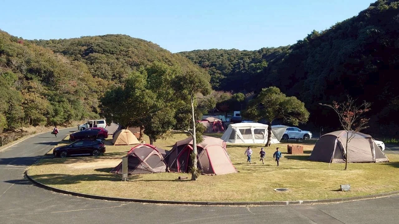 キャンプ場風景
