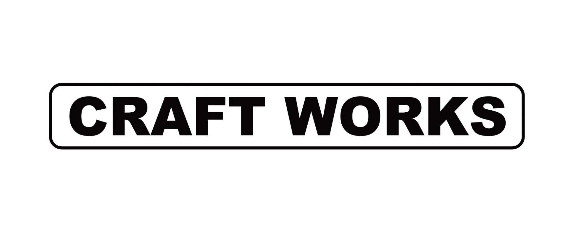 白地に黒い太字で「CRAFT WORKS」と書かれたロゴ画像です。