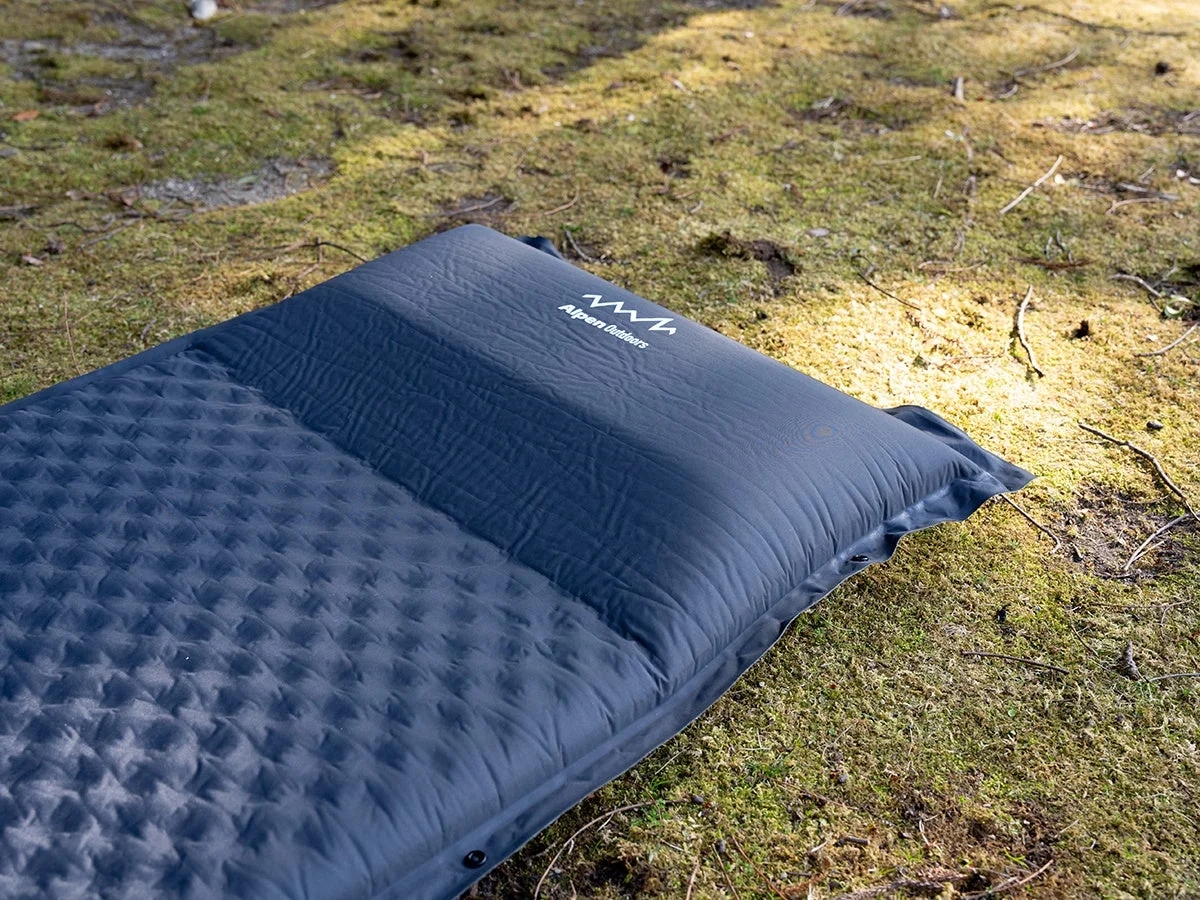 枕付きインフレータブルマット