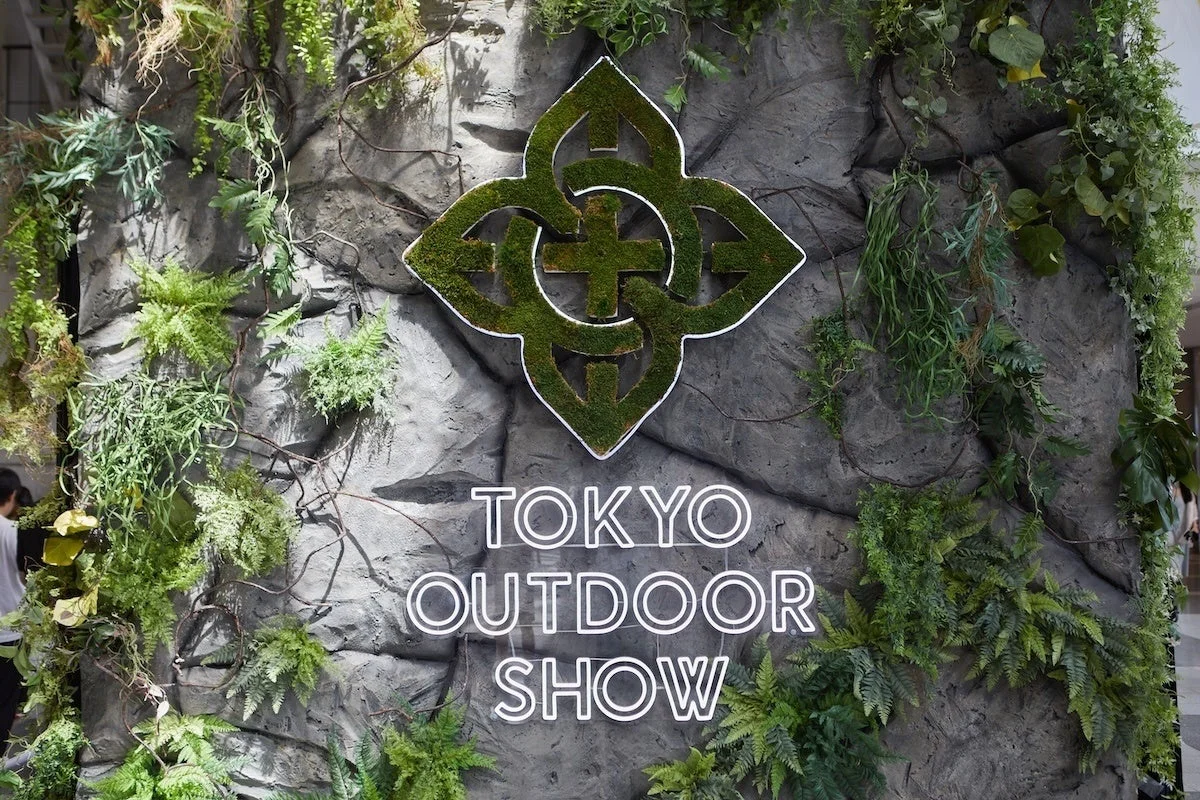 TOKYO OUTDOOR SHOWのロゴ展示