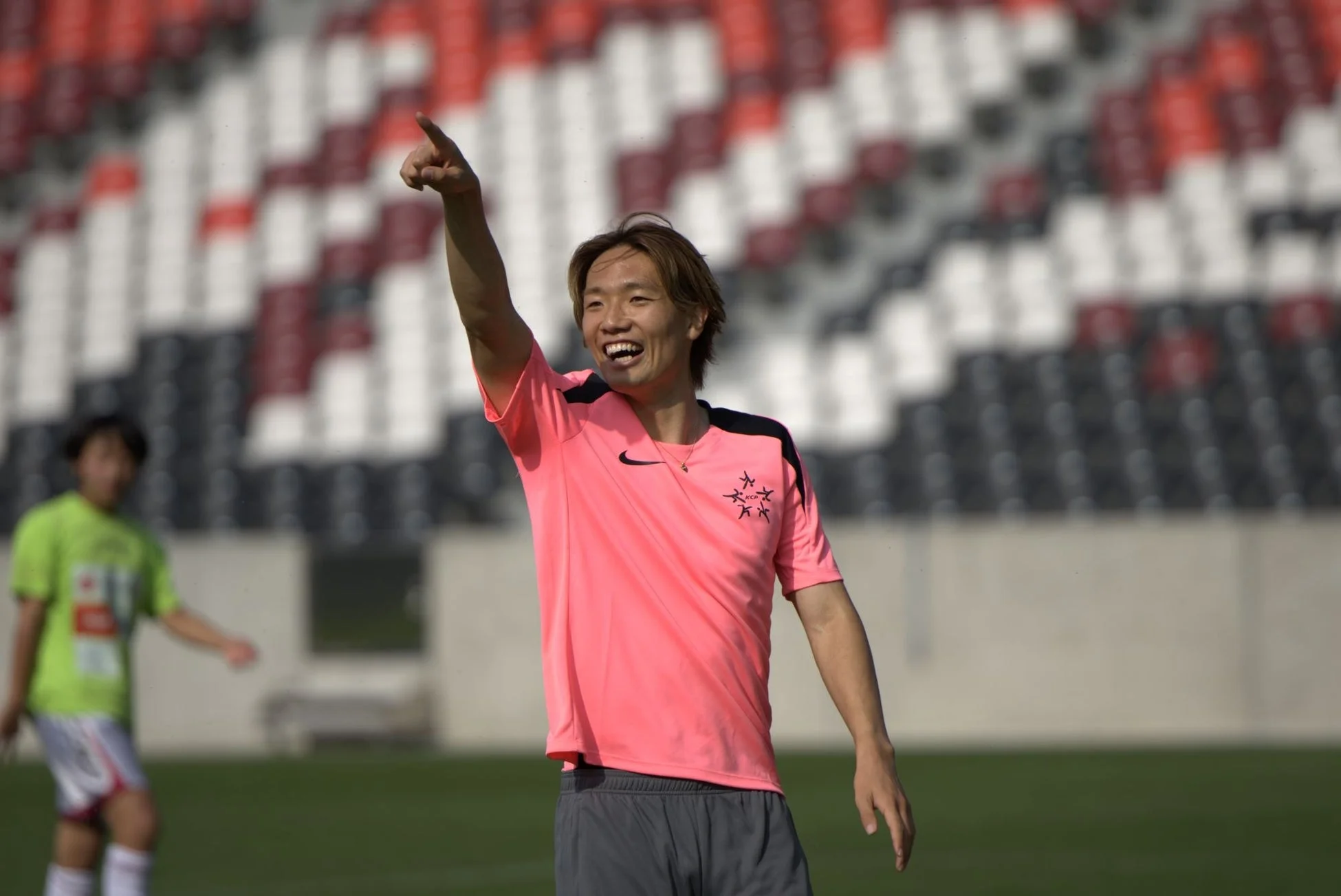サッカー選手 笑顔