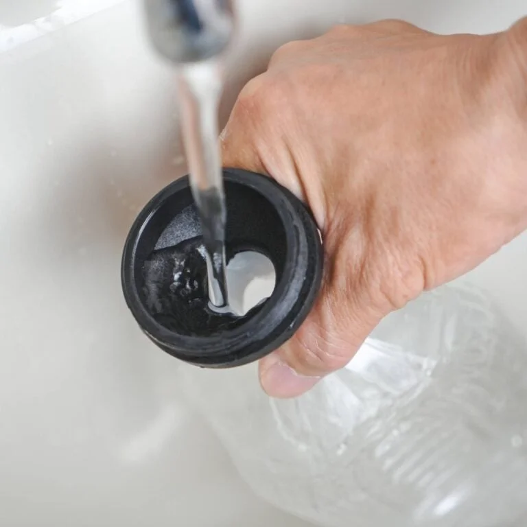 蛇口からの注水