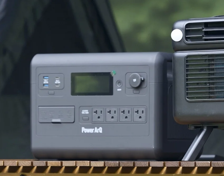 ポータブル電源「Power ArQ」とポータブルエアコン