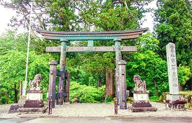 白山中居神社鳥居