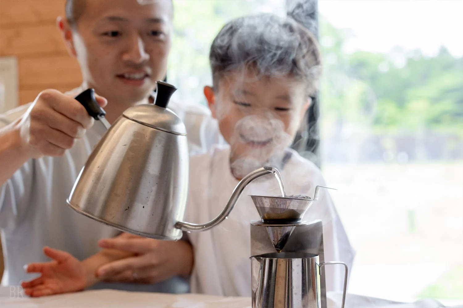 親子でコーヒー焙煎体験