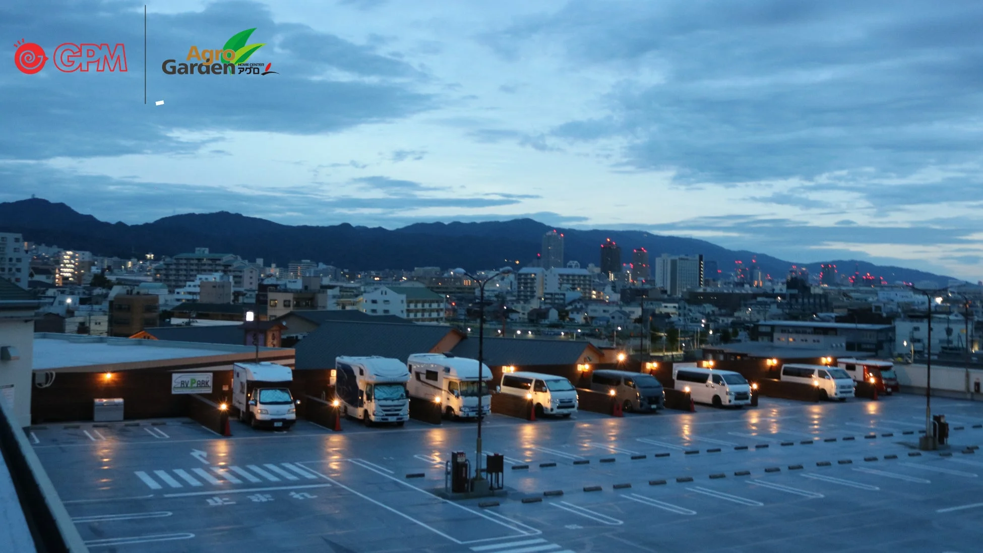 夜景のRVパーク