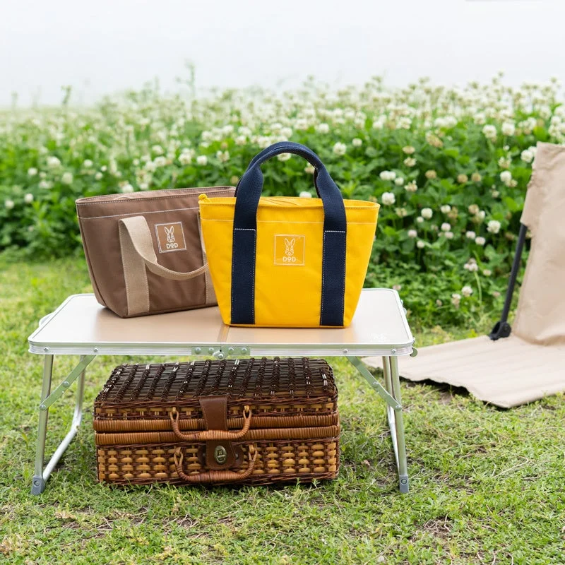 DODのトートバッグとピクニック用品